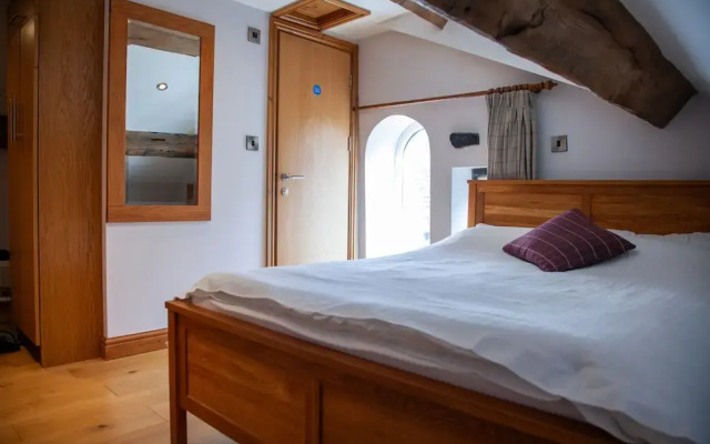 The Rooms at the Nook