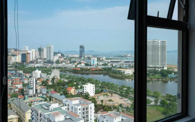 By's House- Căn hộ View biển Hạ Long