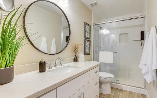 < 1 Mi to Golf: Charming Ahwatukee Foothills Villa