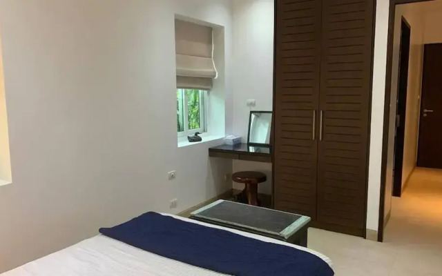 Beachfront and Pool 2 BR Apt- Selina 870