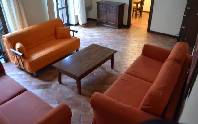 Aparthotel Casa Vacanze Montecarlo Palace