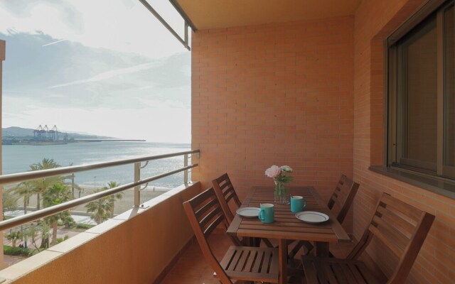 Seafront Malaga Central Apartment