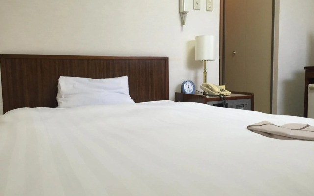 Sky Heart Hotel Kawasaki