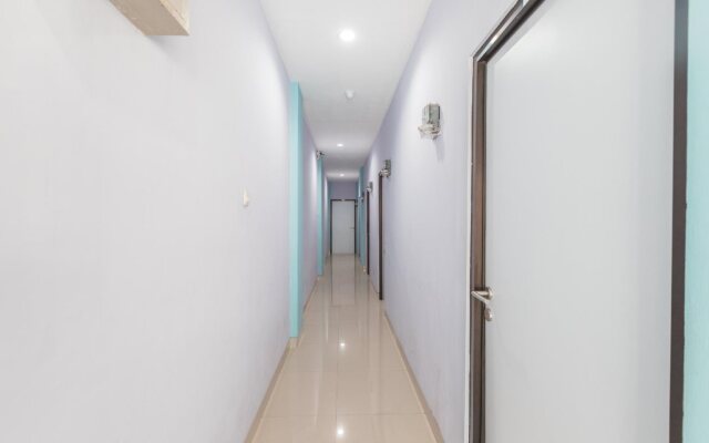 Balcon Biru By OYO Rooms