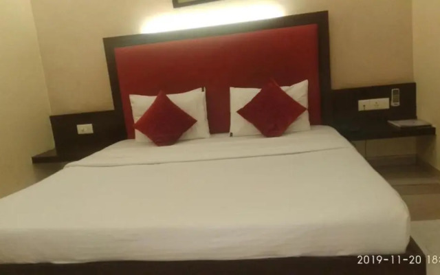 Status Club Business Hotel