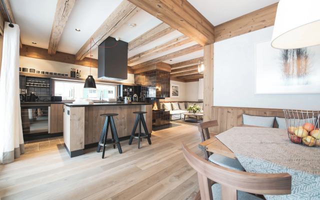 Lech Lodge - LEGENDARY