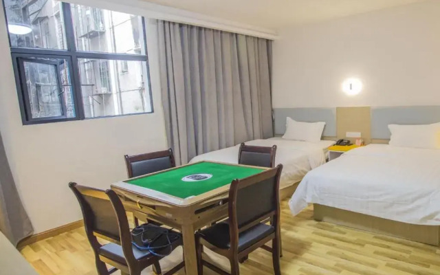 7Days Inn Huaihua Zhijiang Pedestrian Street Branch