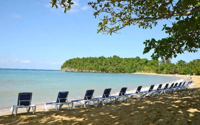 Kaz Kreol Beach Lodge