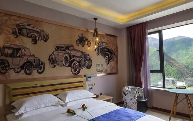 Zhaxi Zhuomu Hotel