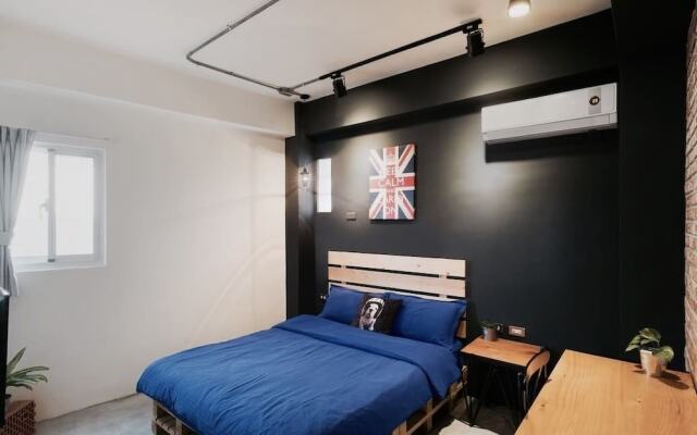 Room 5. New Yorker