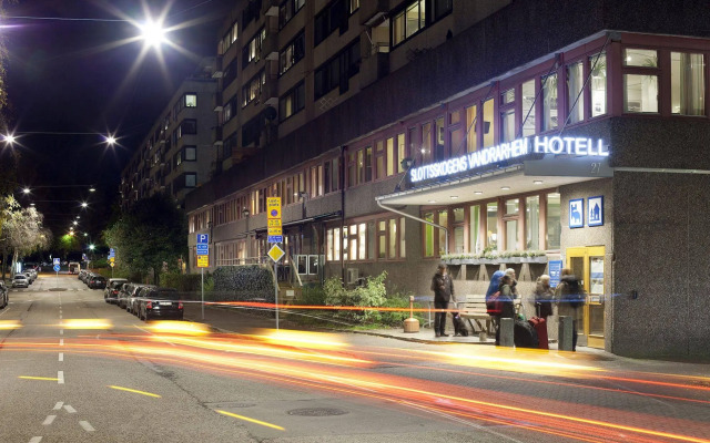 Slottsskogen Hostel