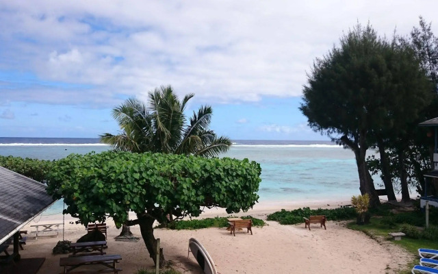 Aroa Beachside Resort