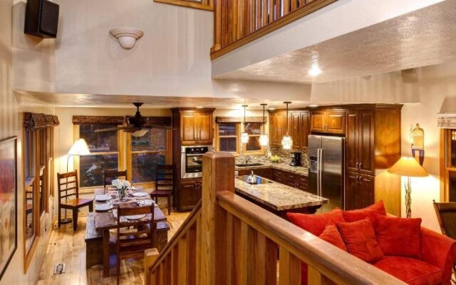 Abode on Woodside