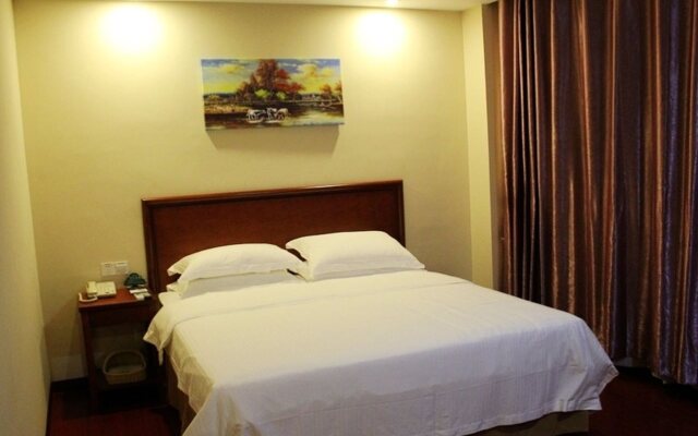 GreenTree Inn Shanghai Pudong Airport Yanchao Highway Hotel