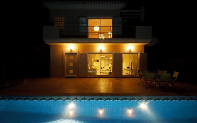 Altura Villa