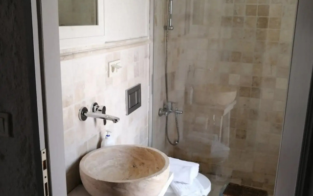 Alacati Cona Otel