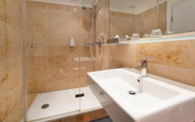 AKZENT Brauerei Hotel Hirsch