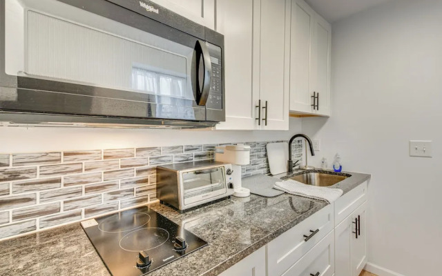 Studio Apartment Near East Atlanta Village