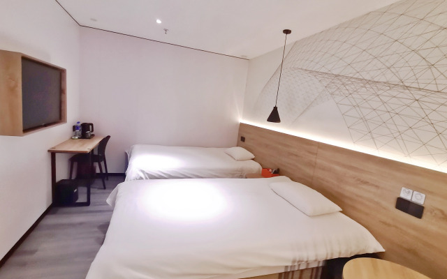 Changee Hotel MINI (Guangzhou Er Gong Subway Station)