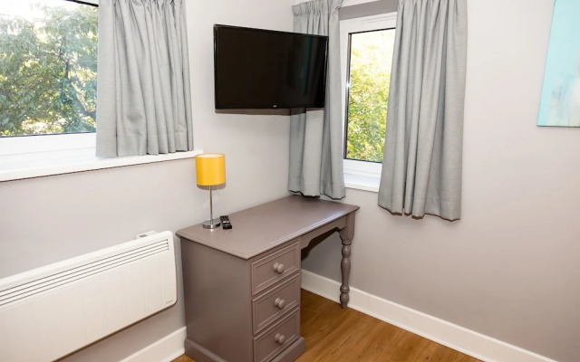 Alexander Apartments Studios