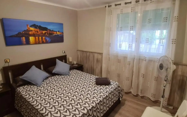 Apartamento familiar junto a pinedas mediterráneas