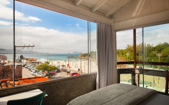 Sea Wolf Surf Club - Hostel