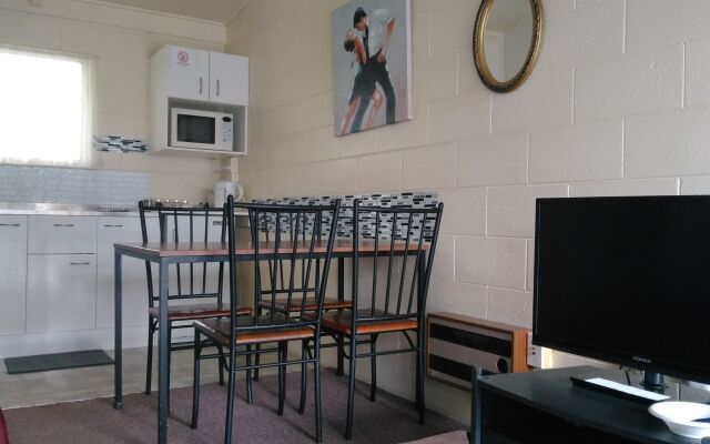 Always Inn Motel