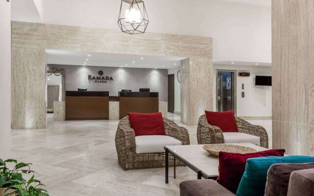 Ramada Plaza Leon