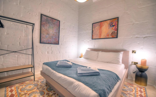 137 - Modern & luxurious Palazzino in Valletta