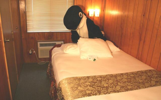 The Orca Inn