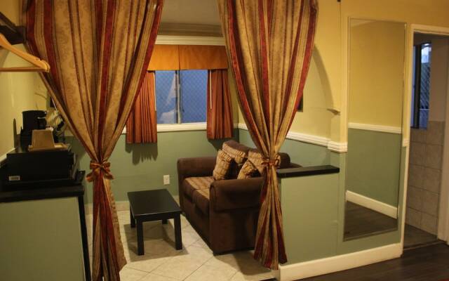 Paradise Inn and Suites