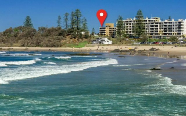 Perfectly Positioned Beachfront Apartment - Unit 6