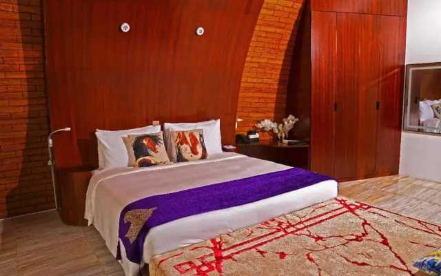 Nirvana Retreat