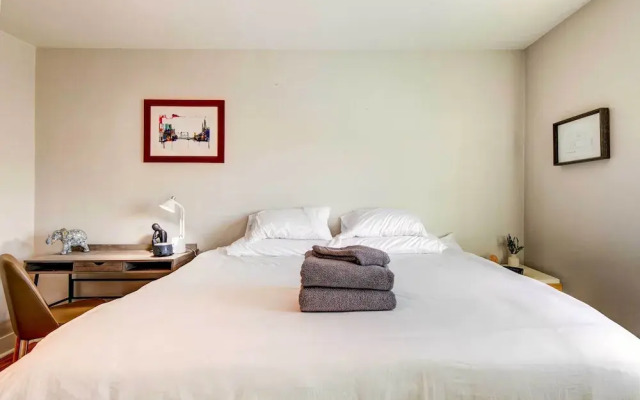 Pet-friendly Denver Home: Walk to Restaurants