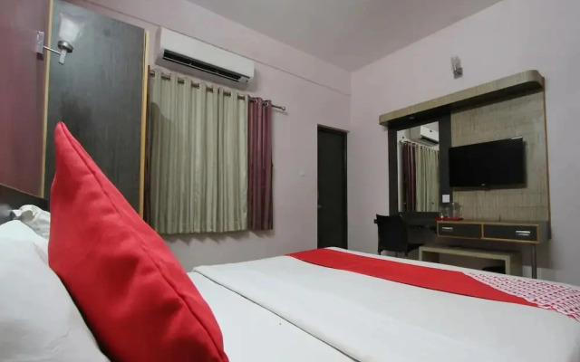 Annapoorna Castle by OYO Rooms