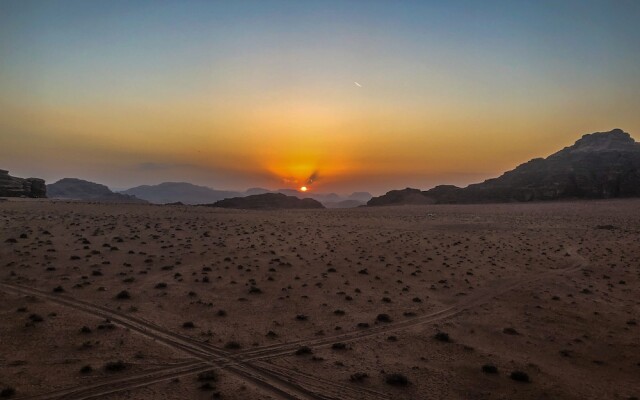 Desert Bird Camp