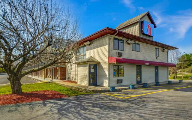 Motel 6 Carlisle, PA - Cumberland Valley