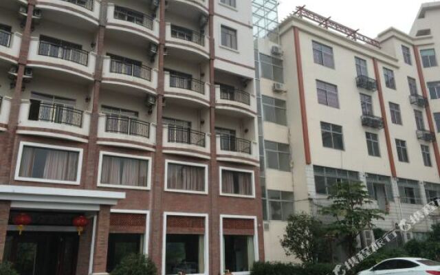 Longtian Hostel