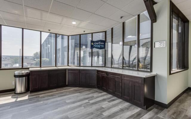 Days Inn & Suites by Wyndham Spokane