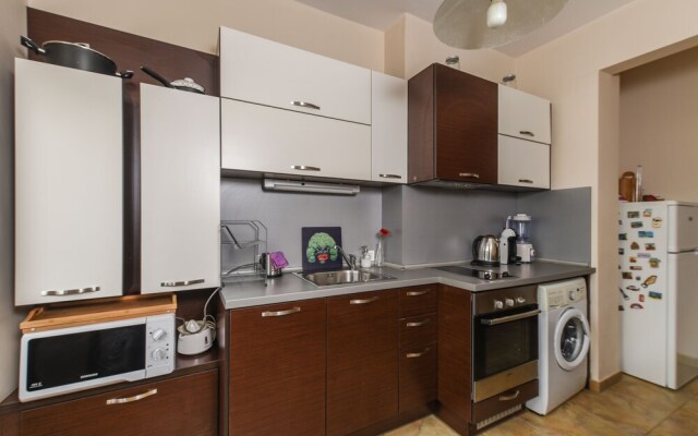 FM Deluxe 1-BDR Apartment - Iconic Donducov Boulevard