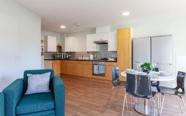 Ensuite Rooms for STUDENTS Only-BANGOR