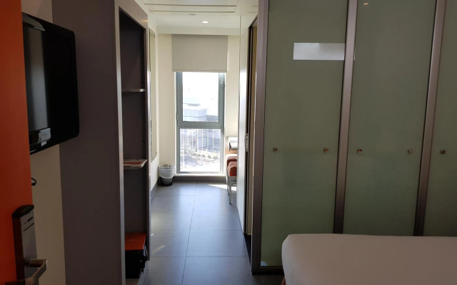JOIN INN HOTEL Jebel Ali, Dubai ( formerly easyhotel )