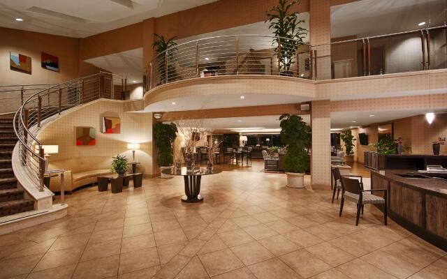 Best Western Plus Bayside Hotel