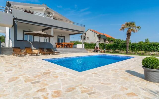 Villa Branka