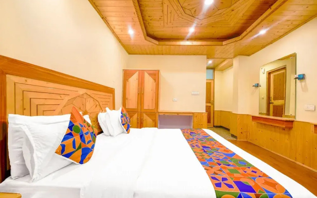 Fabhotel Brave Knight