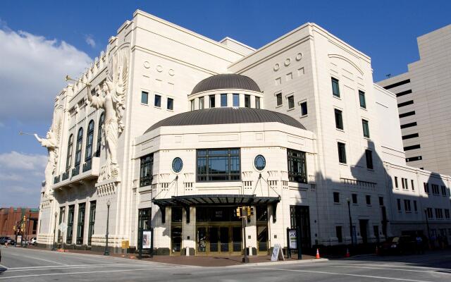 Sheraton Fort Worth Downtown Hotel