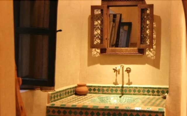 Riad Nathalie
