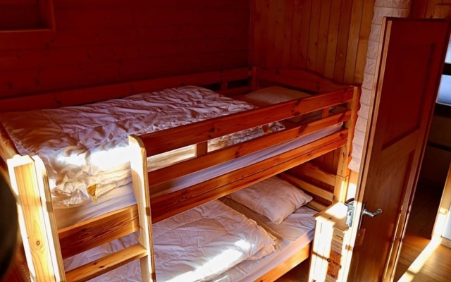 Beautiful Chalet for 10 People in Vercorin – Guest Rooms – Chalais