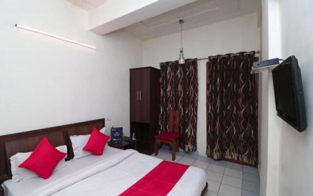 Hotel Days Inn