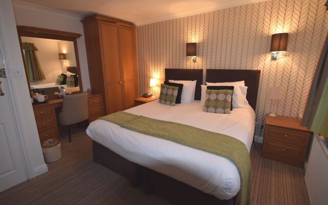 The Riverhill Hotel  Restaurant